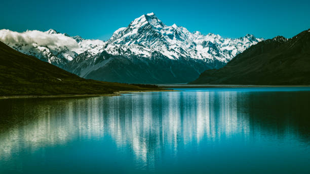 istock Mount Cook in New Zealand 860073416