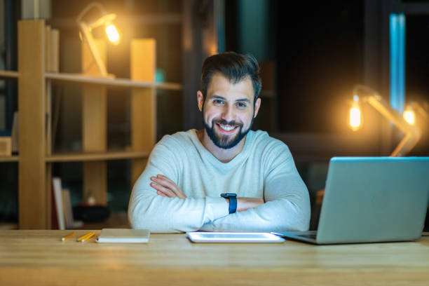 istock Portrait of handsome man that posing on camera 860076822