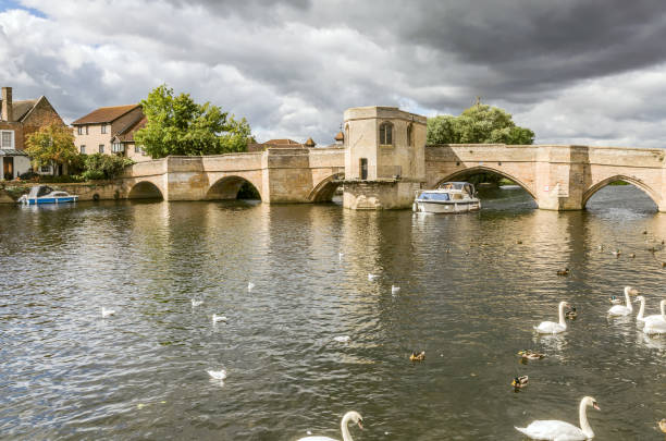 ponte del xv secolo, st ives - cambridgeshire foto e immagini stock