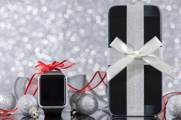 istock Smartphone and smartwatch with decorations for Christmas 860167956