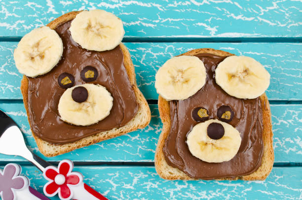 istock Funny bear face sandwich for kids snack food 860172462