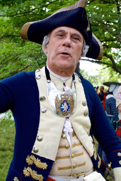 a revolutionary war re-enactor portraying a hessian officer - colonial re enactor imagens e fotografias de stock