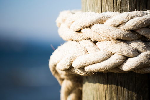 rope attached to the pier