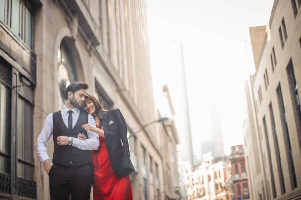 istock Couple in city 860312606