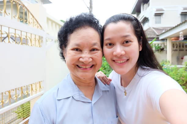 istock Selfie Senior woman with daughter 860313548