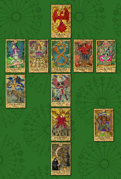 tło z układem kart tarota na zielono - magic magic trick vertical tarot cards stock illustrations