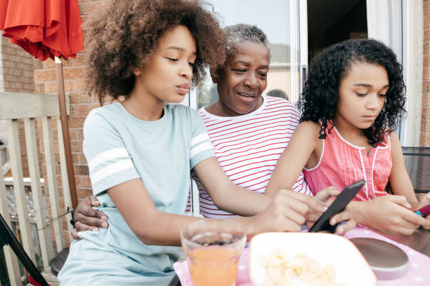 istock Best grandmother and siblings 860328490