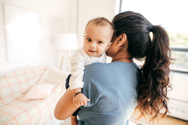 istock Mom and baby indoor 860328724