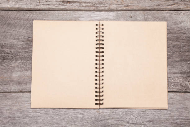 пустой скрапбук - note pad open photograph scrapbook стоковые фото и изображения