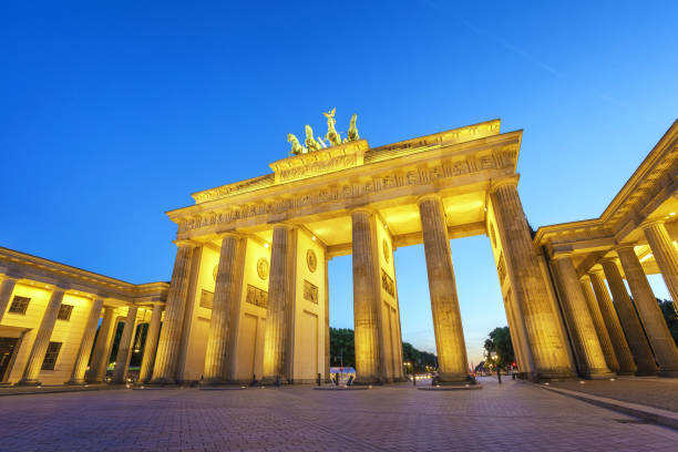 istock Berlin night city skyline at Brandenburg Gate (Brandenburger Tor), Berlin, Germany 860351754