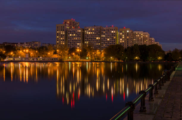 istock Park and high-rise buildings 860378274