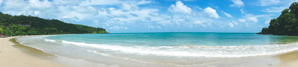 istock Deserted Tropical Sandy Beach and Waves 860399102