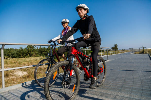 istock Healthy lifestyle - people riding bicycles 860400512
