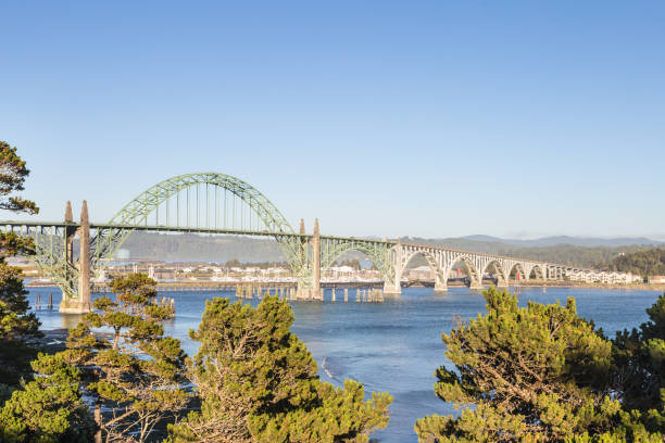 istock The bridge in Newport, in Oregon state 860464968