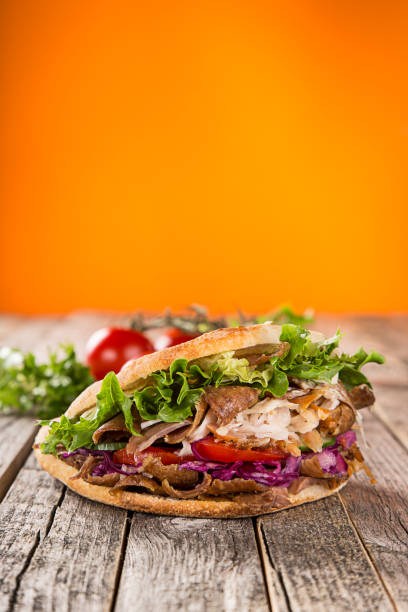 istock Close up of kebab sandwich 860491670