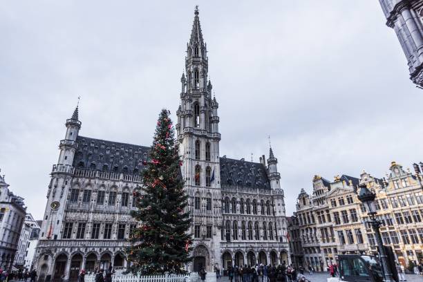 istock Winter day at Grand Place in Brussels 860567058