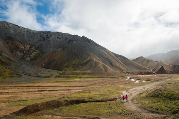 istock Traveling Iceland with kids 860605308