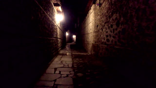 Walking POV in An old-fashioned Dark Alleyway