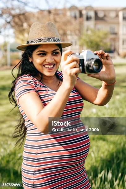 Pregnancy Trimester Stock Photo - Download Image Now - Walking, 25-29 Years, Abdomen