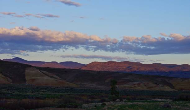 istock John Day Fossil Beds Twilight 860728686