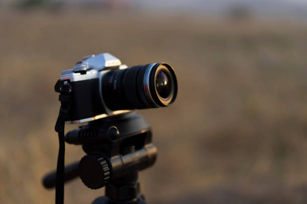 istock Camera shooting time-lapse video of Table Mountain at dawn 860793812
