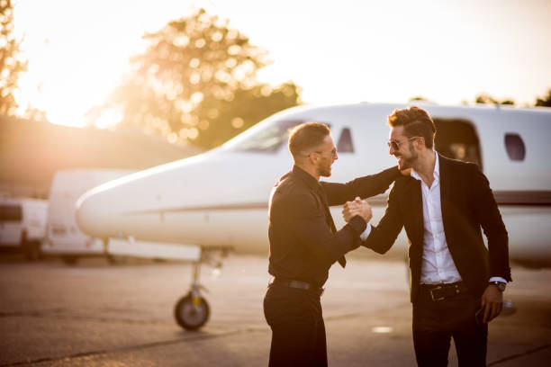 istock Man at the airport 860805204