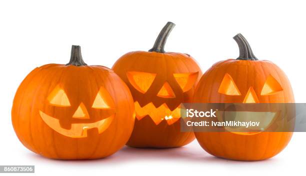 Foto de Abóboras De Halloween Em Branco e mais fotos de stock de Moranga - Cucúrbita - Moranga - Cucúrbita, Entalhe, Dia das Bruxas