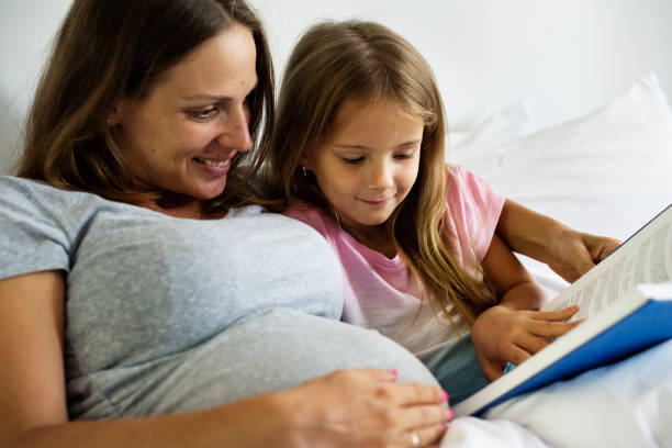 istock Pregnant woman life 860873622