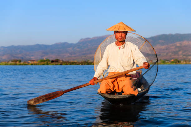 istock Fisherman on Inle Lake, Shan State, Myanmar 860877138