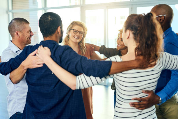 istock Friendship is like a circle 860895380