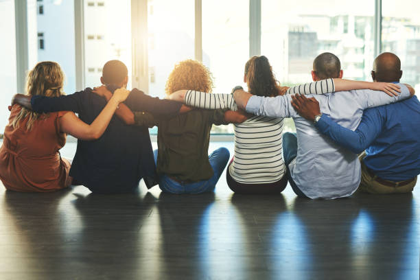 istock The day will go great with friends like these 860895390