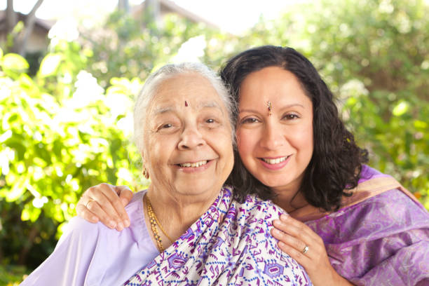 istock Indian Family 860933164