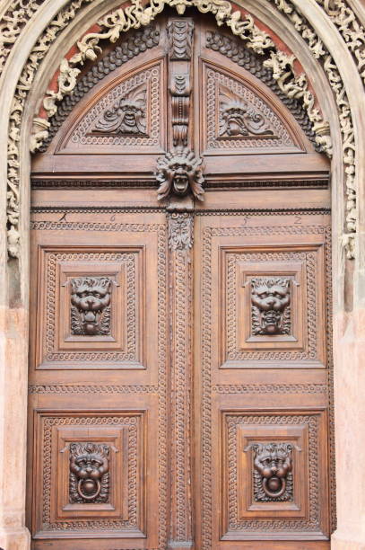 istock Renaissance front door in Prague 860948164