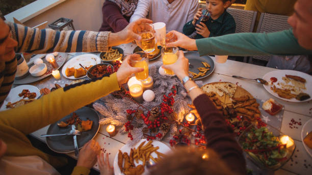 istock Thanksgiving celebratory toast 860985878