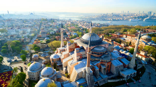 istock Aerial view of Istanbul, Turkey 861023624