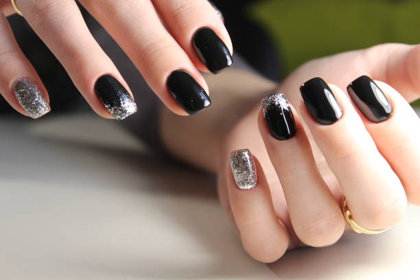 istock Fashionable design of manicure 861043872