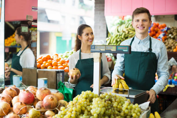 istock Stuff selling sweet bananas 861071098