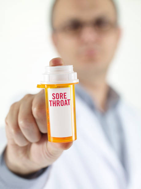 istock Sore throat drug 861092500