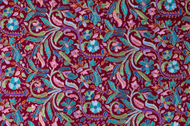 Traditional paisley pattern cashmere pashmina sample Detail handmade pashmina shawl with delicate embroidery. Close up jammu and kashmir photos stock pictures, royalty-free photos & images