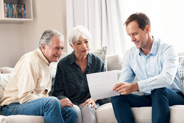istock Getting a better understanding of their financial situation 861129226
