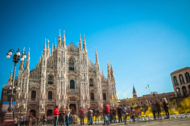 istock Square of Milan Cathedral - intentionally blurred people 861181274