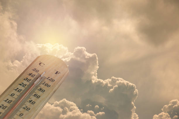 istock Tropical temperature of 30 degrees Celsius, measured on an outdoor thermometer. 861209444