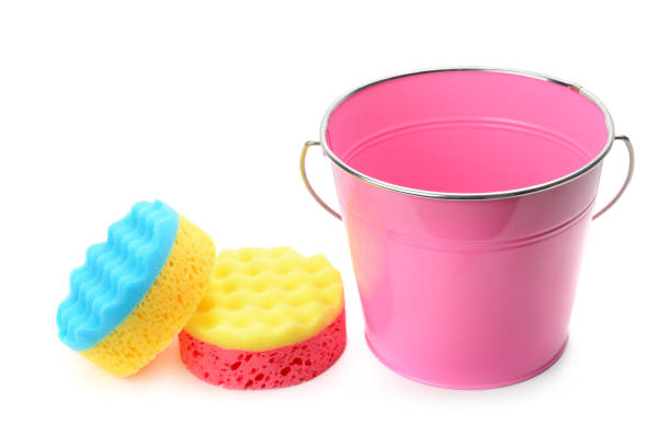 istock Bucket and foam sponge for cleaning isolated on white background 861368988