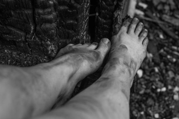 Poor woman in burnt house photoset