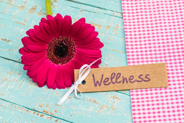 istock Gift card for Wellness with beautiful flower 861405512
