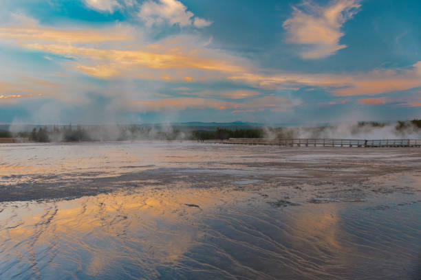 istock Grand Prismatic Spring Yellowstone 861416160