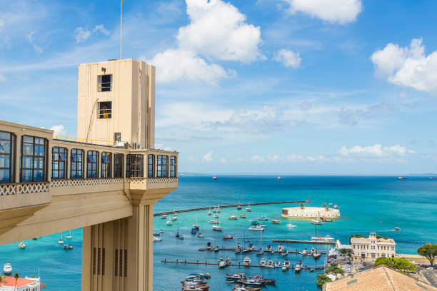 istock Sunny day in Lacerda's Elevator in Salvador, Bahia. 861460602