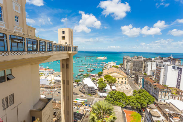 istock Sunny day in Lacerda's Elevator in Salvador, Bahia. 861460618