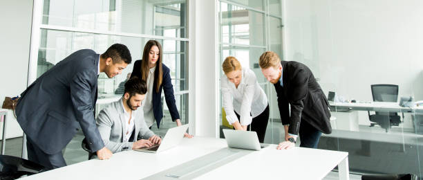 istock Businesspeople having meeting in conference room. 861553122