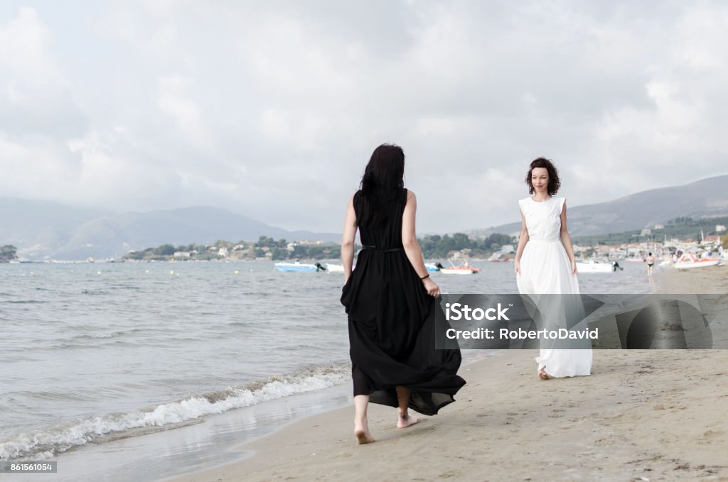 Engel und Teufel Frauen - Lizenzfrei Badebekleidung Stock-Foto